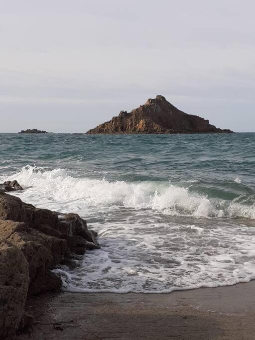 Appartement D'Exception - Proche De La Mer แซงต์-บรีเออ ภายนอก รูปภาพ